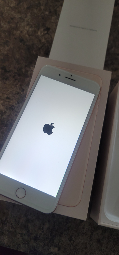 iPhone 8 Plus Rose Gold 64GB - photo 2
