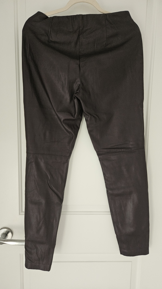 Negotiable - Reitmans Faux Leather Purple Leggings, Small/Medium - photo 3