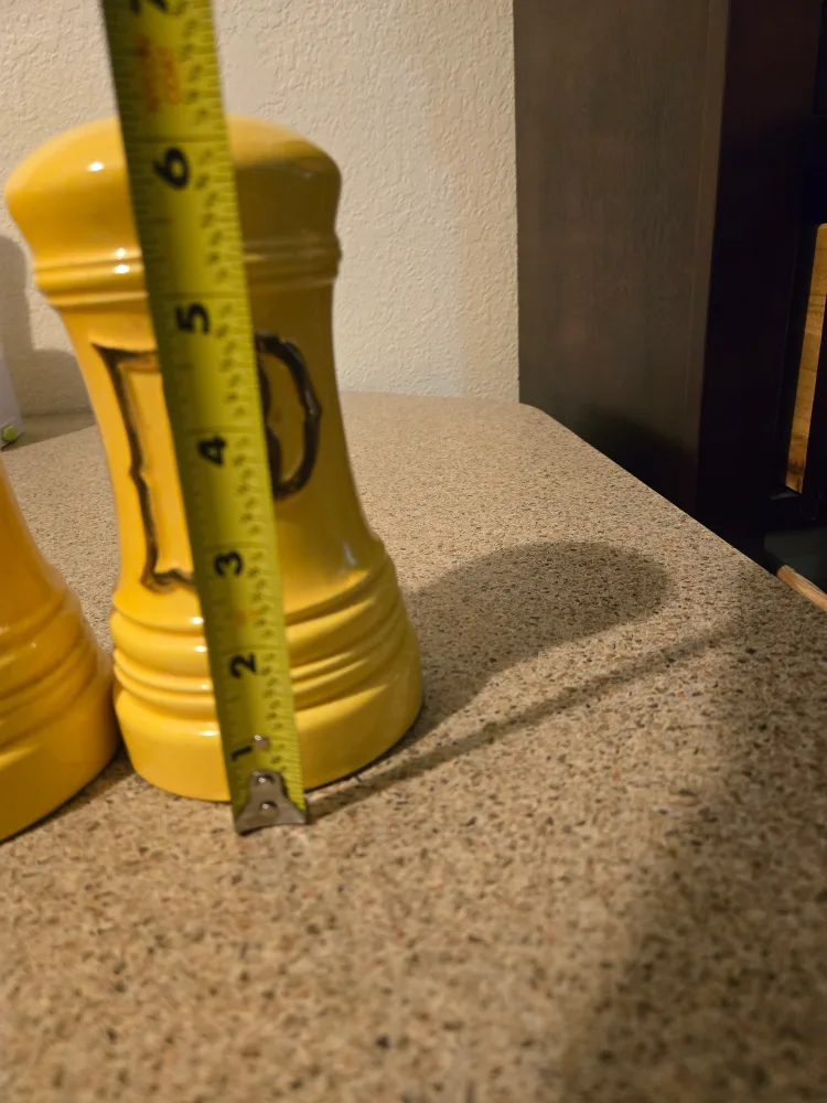 Large 6" Yellow Salt and Pepper Shaker Set image indicator(2)