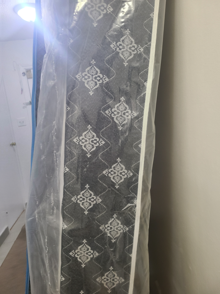 Orthopedic double Mattress + metal bed rail - photo 2