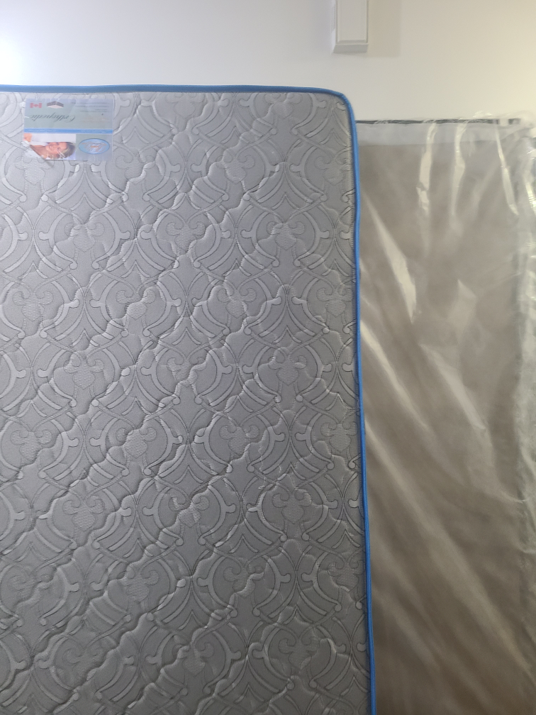 Orthopedic double Mattress + metal bed rail - photo 4