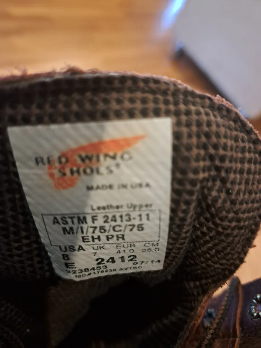 Red Wing Gore-Tex Leather Work Boots - US 8 image indicator(2)