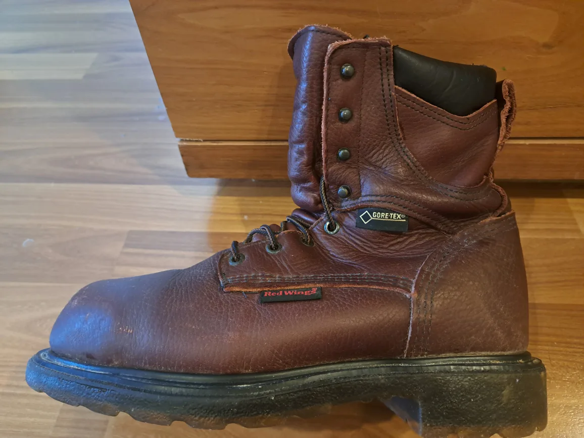 Red Wing Gore-Tex Leather Work Boots - US 8 image indicator(3)
