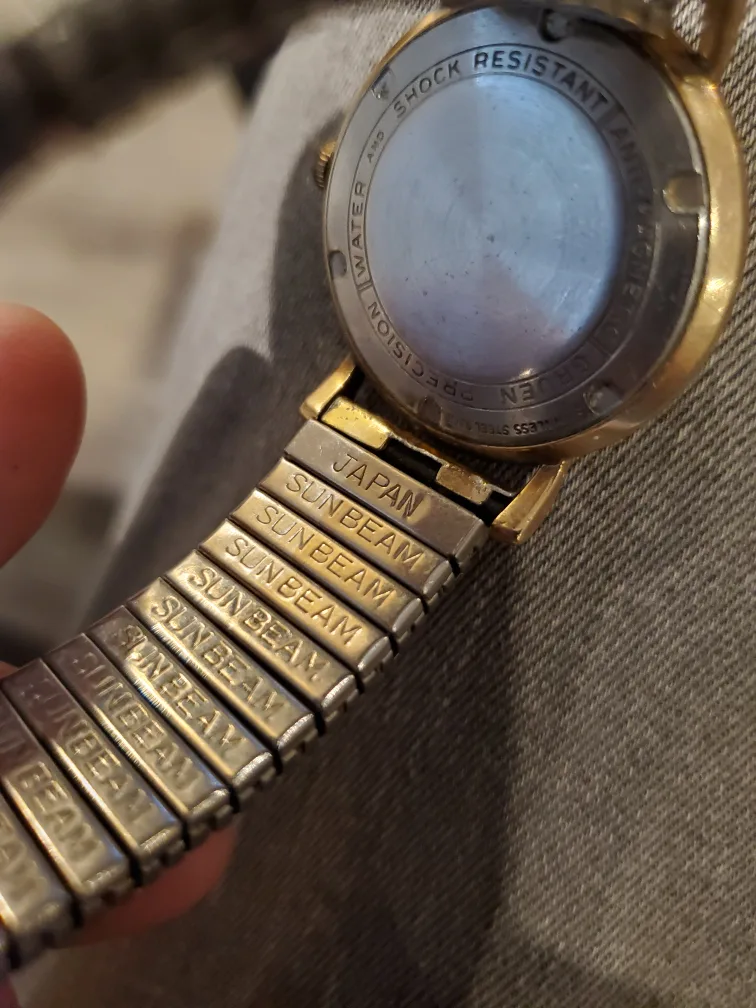 Vintage Gruen Precision Watch with Sunbeam Band image indicator(3)