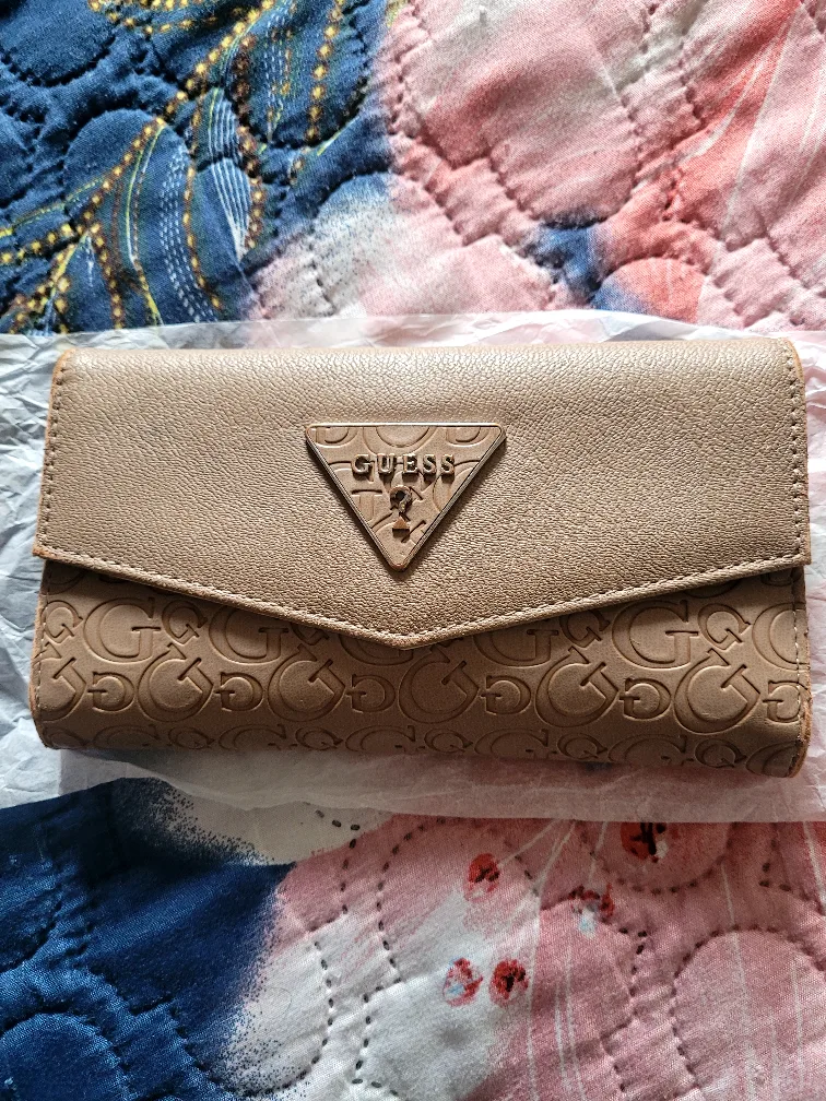 Guess Beige Wallet image indicator(3)