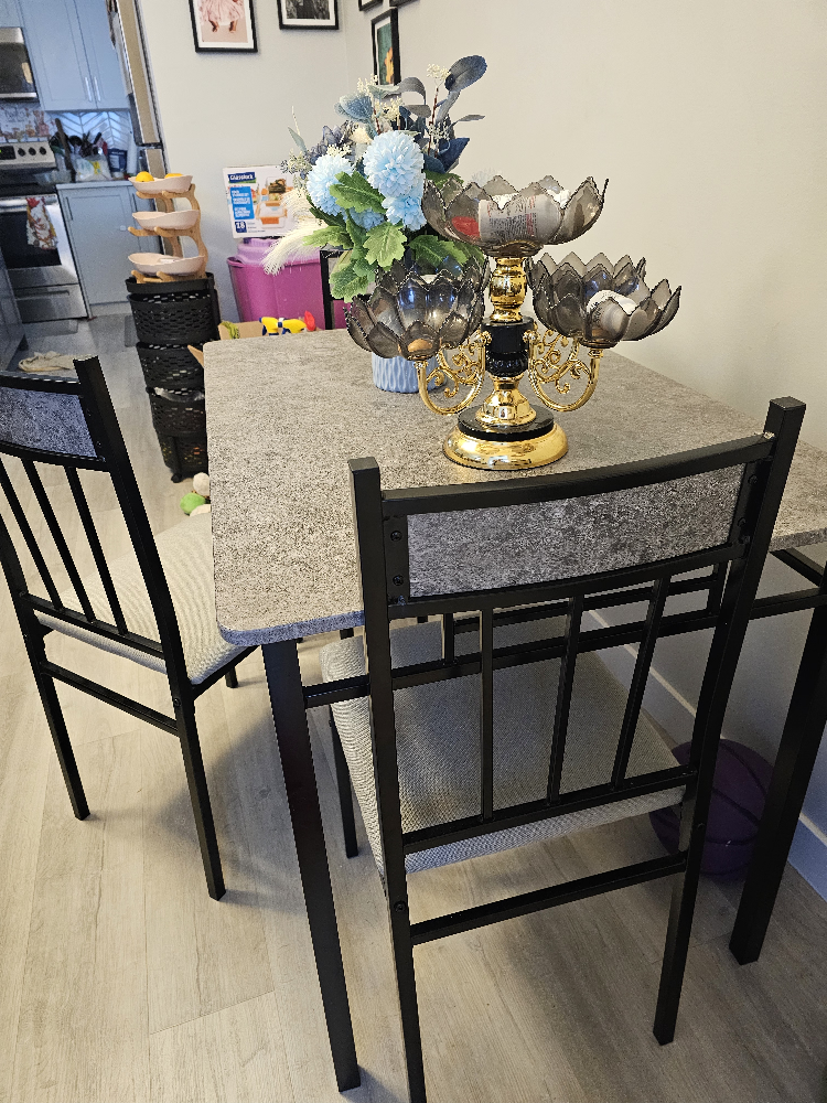 Dining Table with 3 Chairs - Like New!