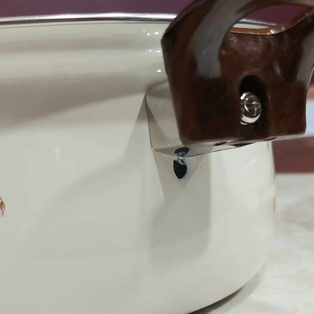 vintage floral enamel cookware pot with lid 🍲 image indicator(6)