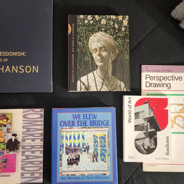 Collection of Art Books image indicator(2)