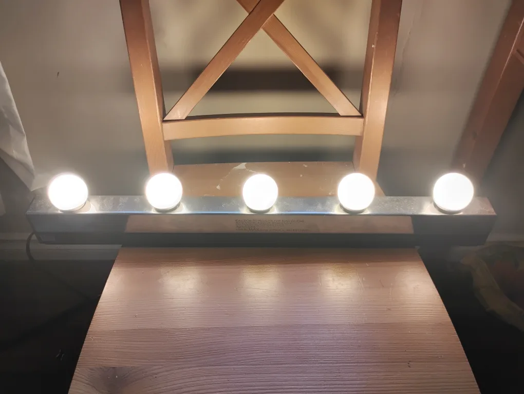 Vanity Mirror Light Fixture thumbnail