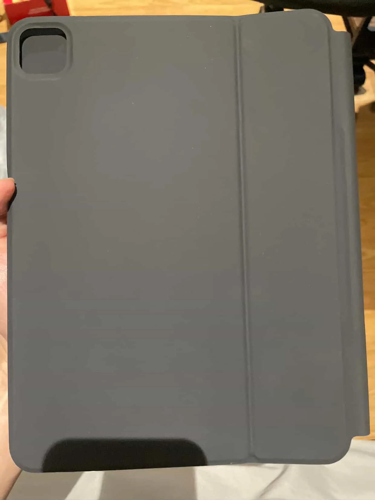 Magic Keyboard Case for iPad Pro image indicator(3)
