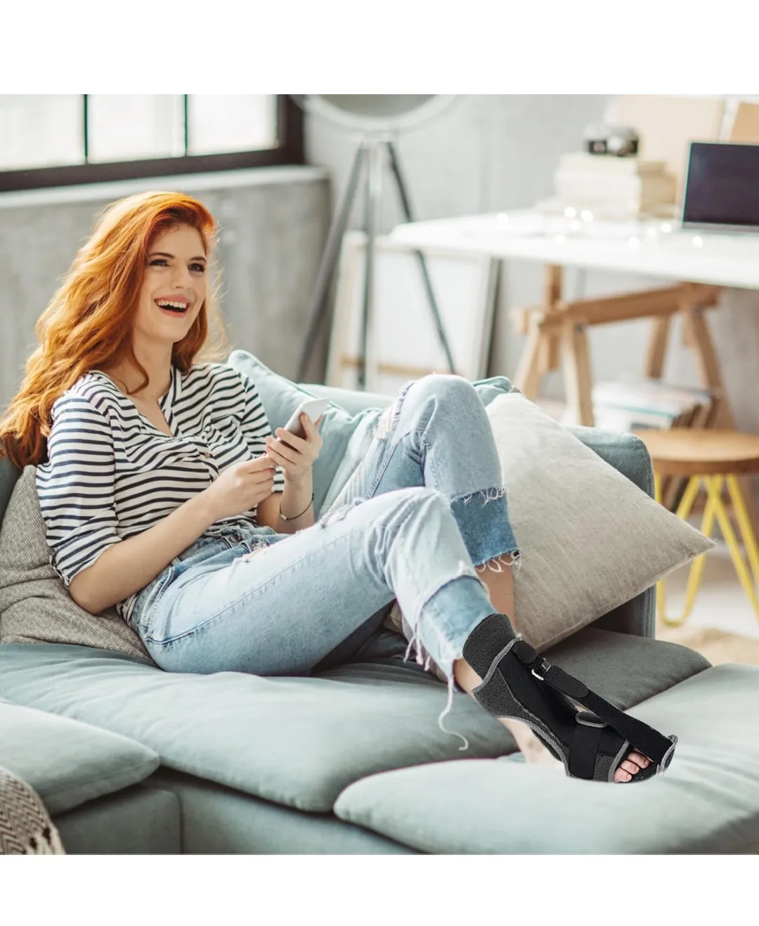 Plantar Fasciitis Night Splint with Massage Ball image indicator(6)