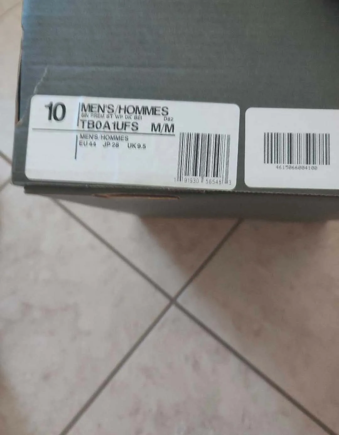 Timberland 6-Inch Premium Waterproof Boots - Men Size 10 image indicator(2)