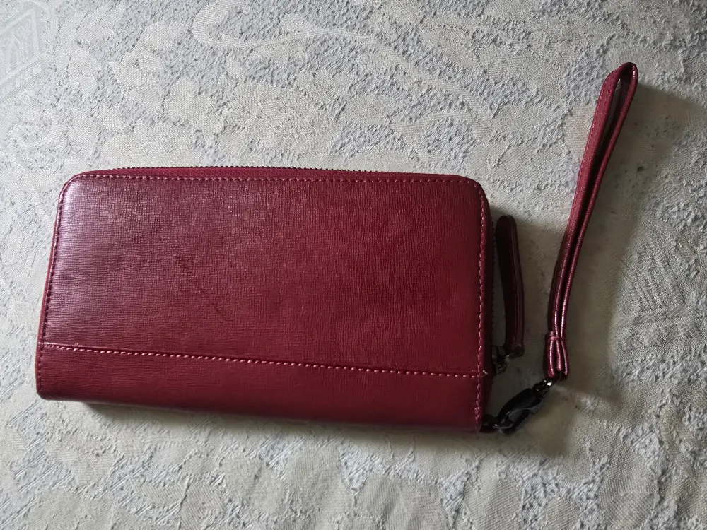 Kenneth Cole New York Burgundy Leather Wallet image indicator(2)