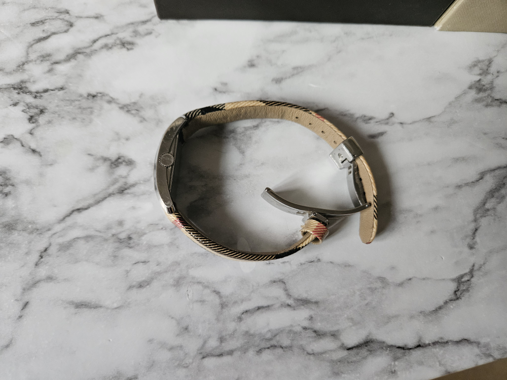 Burberry watch Genuine model bu1060 - photo 2