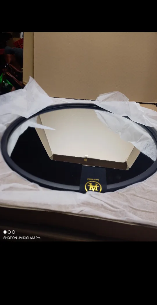 Arcus Home 18 Inch Round Wall Mirror - Black image indicator(3)