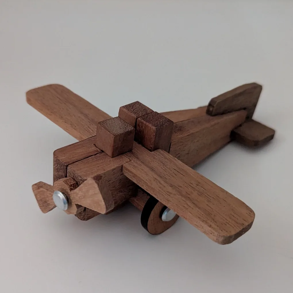 Wooden Airplane Puzzle thumbnail