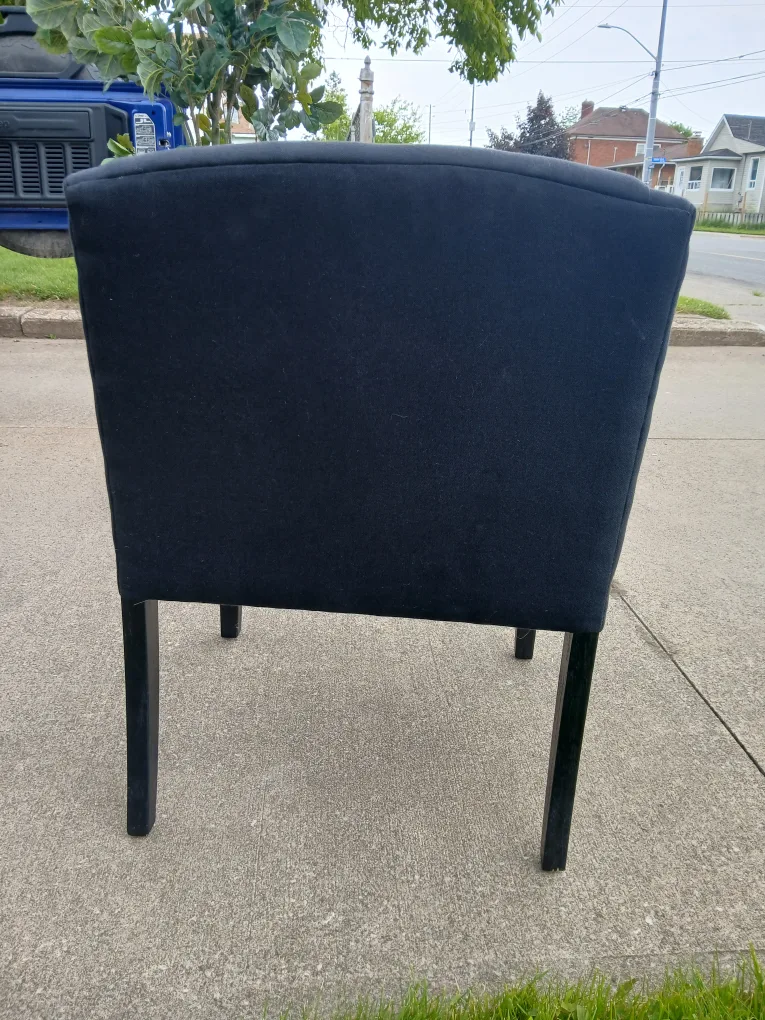 Pair of Black Accent Chair image indicator(3)