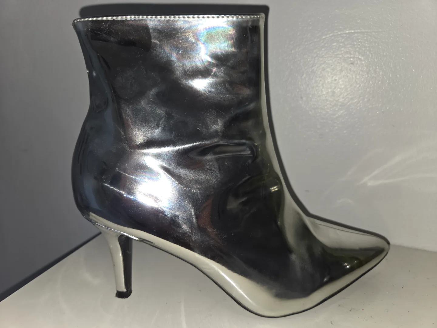 Booties - Multiple styles - Size 7/8 image indicator(6)