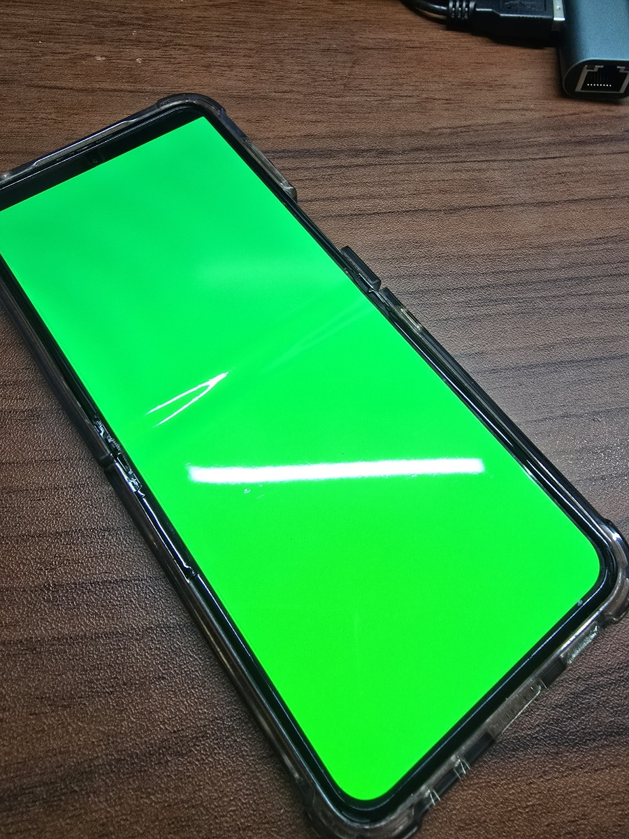 Samsung Galaxy Z Flip5 Phone - photo 5