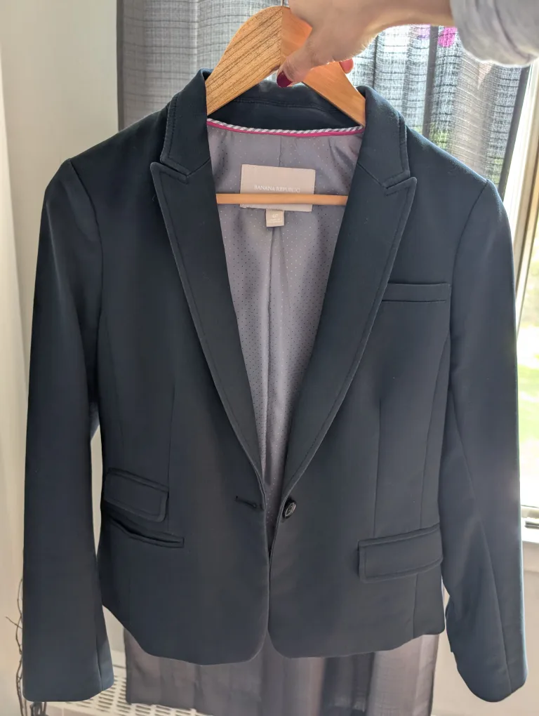 Banana Republic Navy Blazer - Size 4P thumbnail