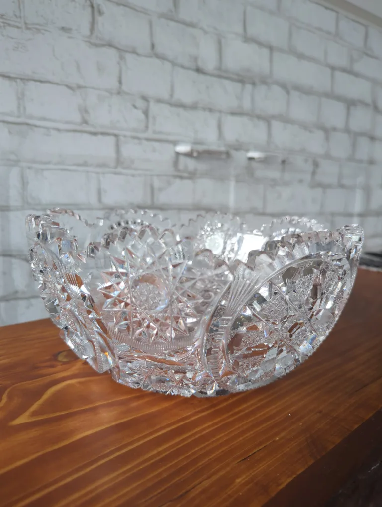Vintage Crystal Bowl image indicator(8)