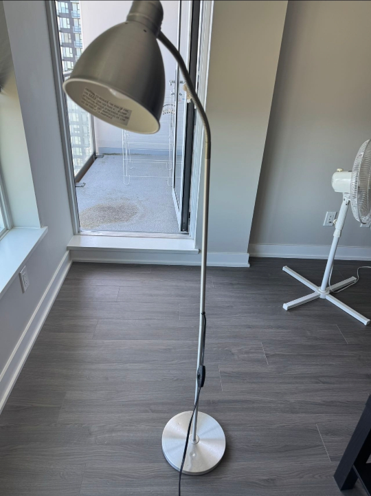 Adjustable Floor Lamp