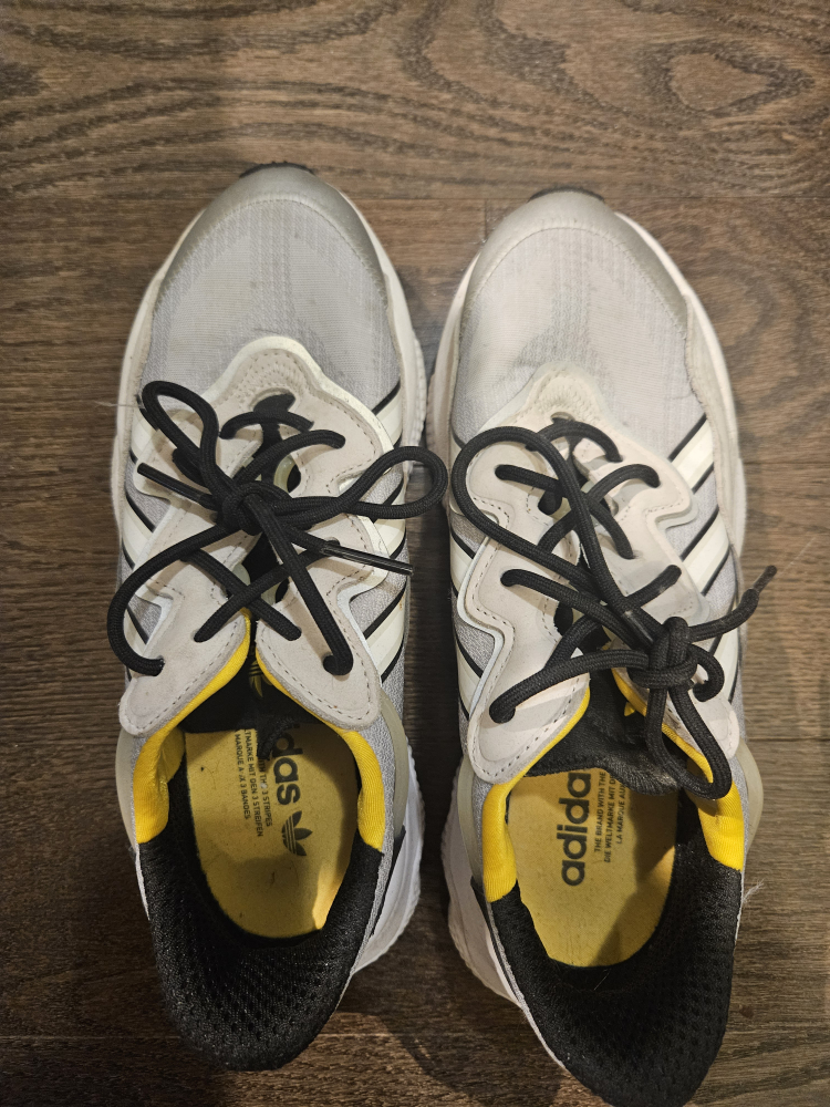 size 8 Adidas Ozweego Grey/Silver Sneakers - photo 4