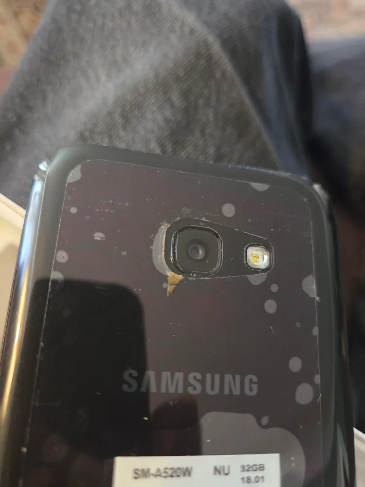 Samsung Galaxy A5 (SM-A520W) 32MB image indicator(3)