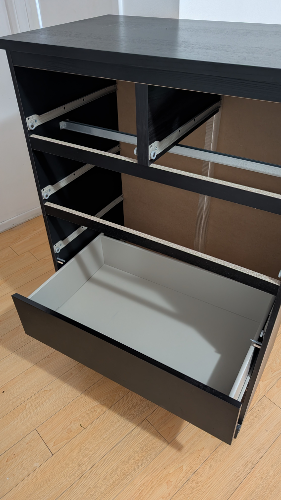 Ikea Malm 6-drawer chest (discontinued) - photo 4
