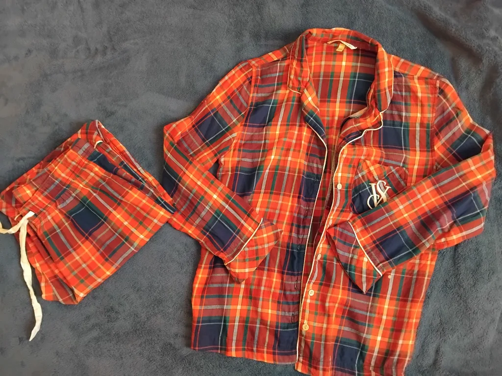 Victorias Secret pajama set thumbnail