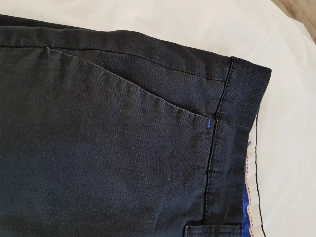 Zara Man Basic Black Chinos, Size 34 image indicator(3)