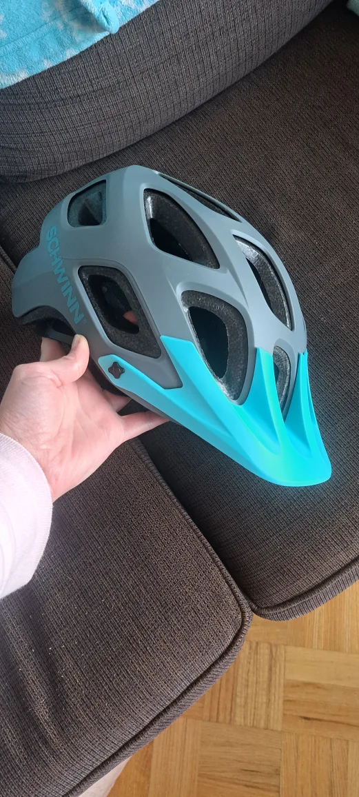 Schwinn Bicycle Helmet Youth/Adult thumbnail