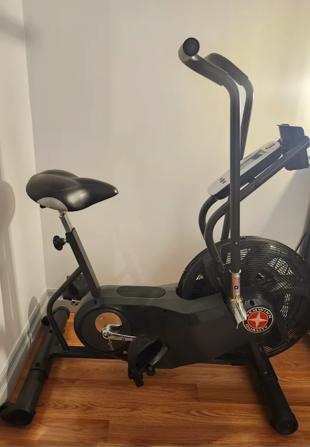 Schwinn Airdyne AD6 Exercise Bike image indicator(2)