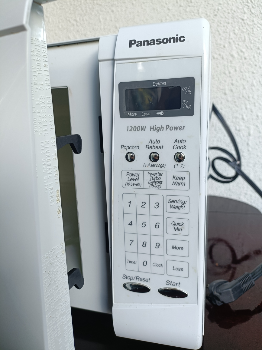 Panasonic Inverter Microwave - 1200W - photo 3
