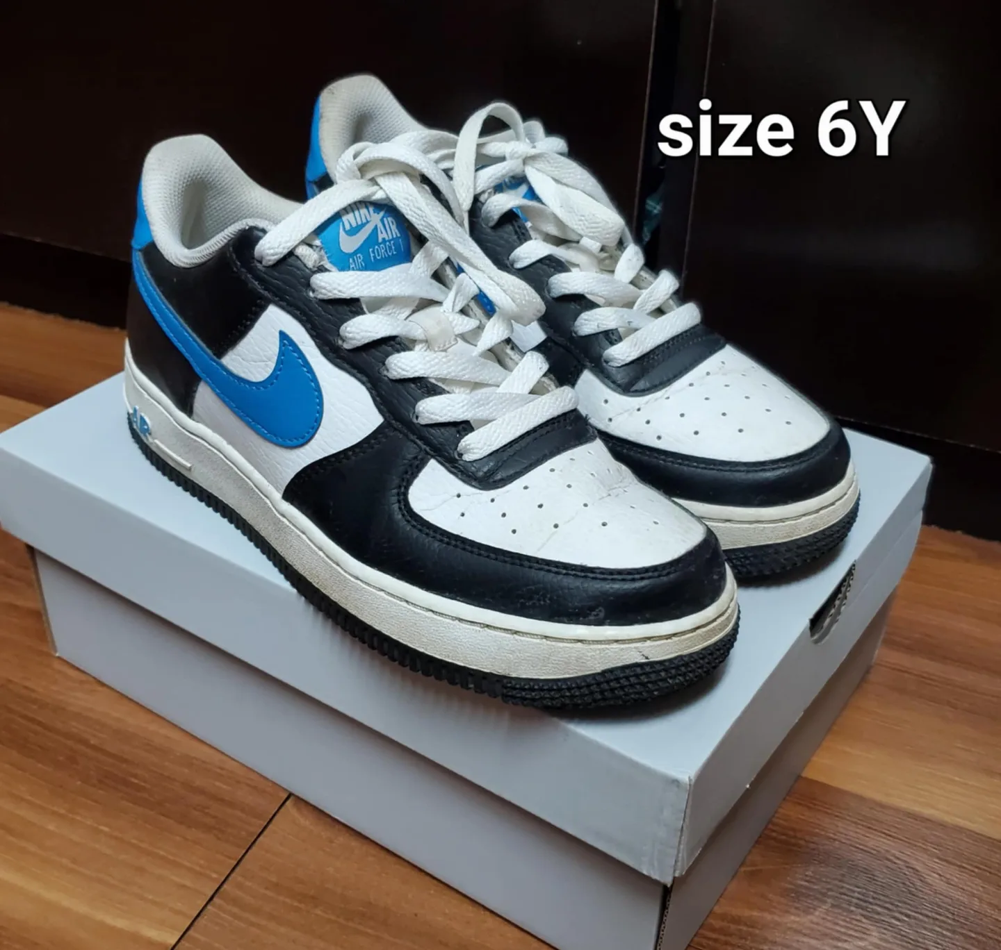 Girls Shoes [6Y, 7W] image indicator(2)