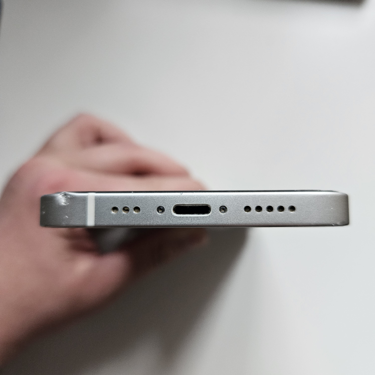 iPhone 12 - 64GB - photo 2