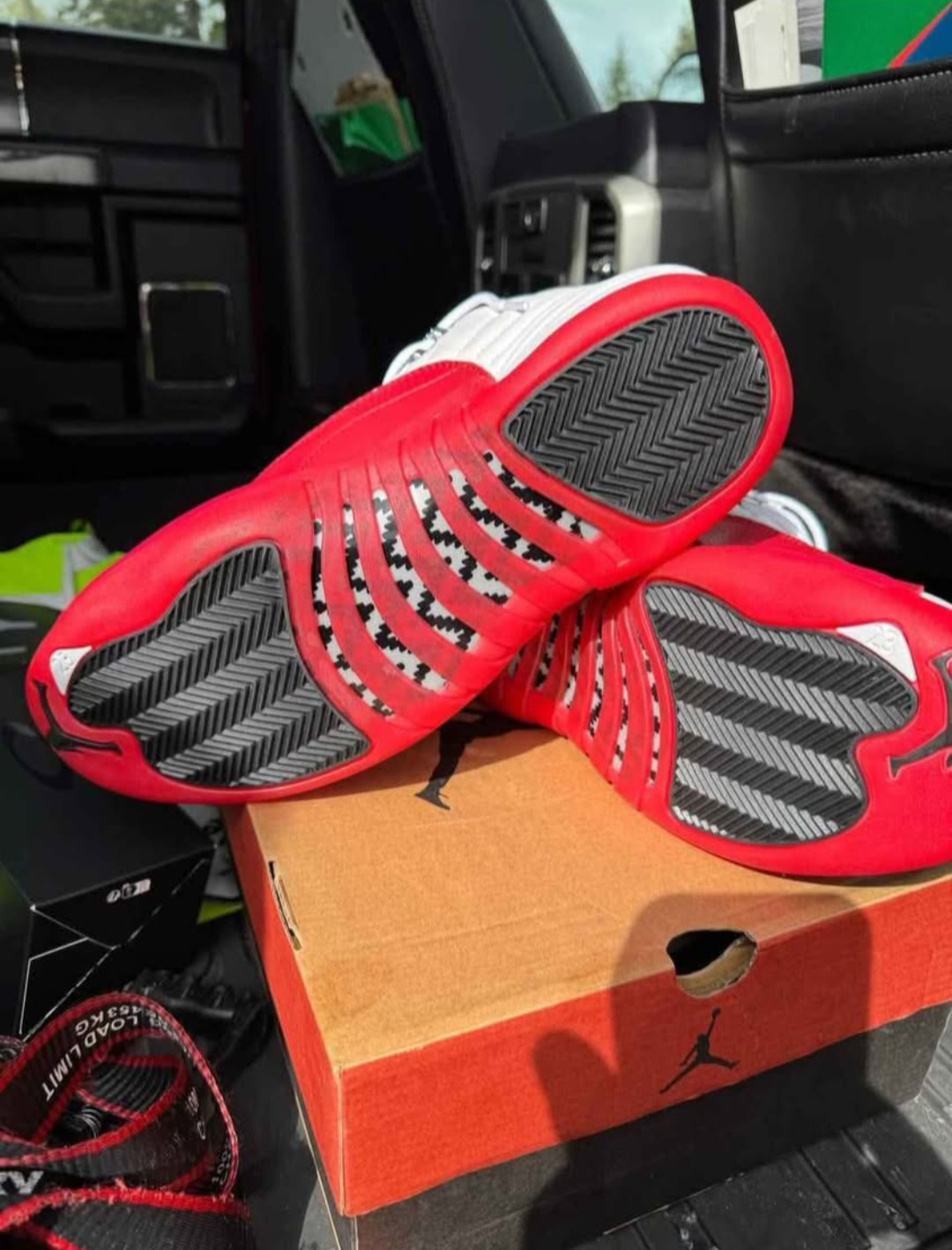 jordan 12 cherry - photo 2