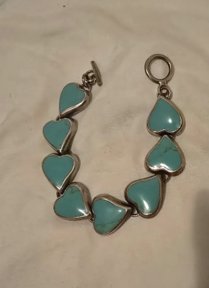 Giftable Heart-Shaped  Sleeping Beauty Turquoise SS925  Bracelet image indicator(3)