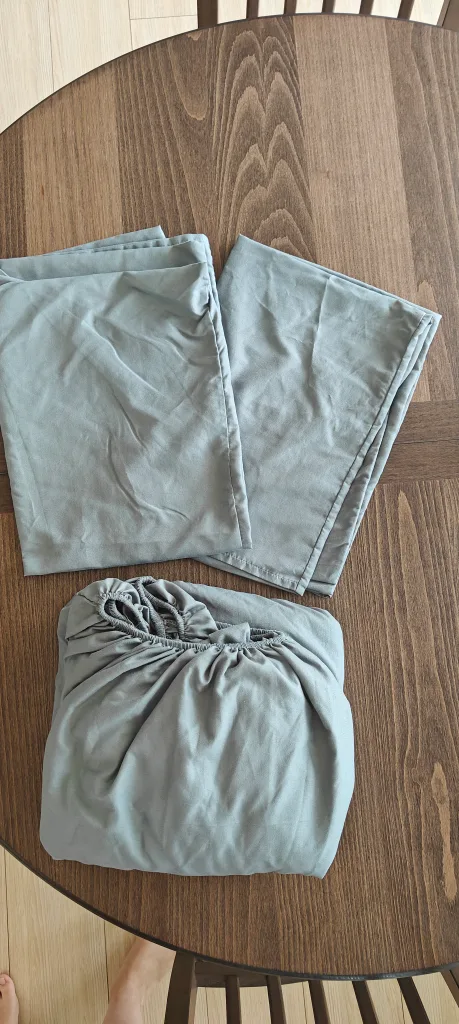 Queen Size Light Grey Fitted Sheet Set thumbnail