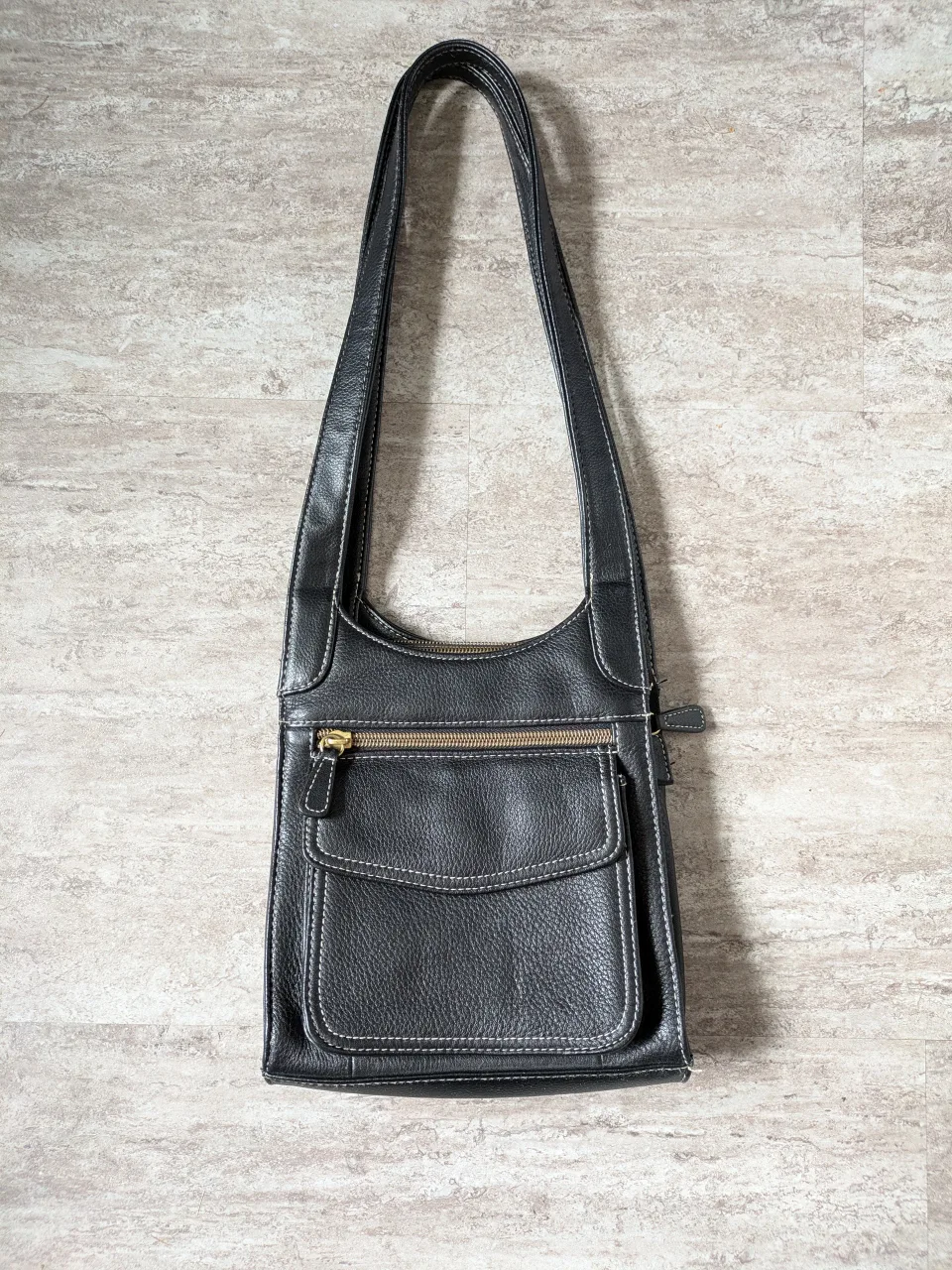 Vintage Black Leather Shoulder Bag thumbnail