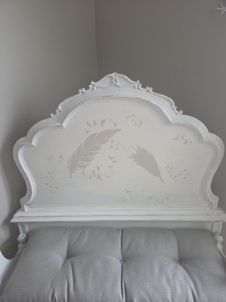 Antique Bench - photo 2