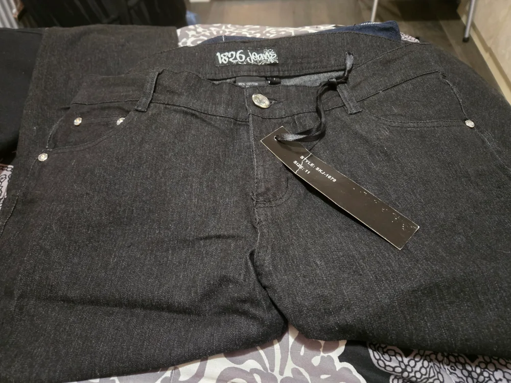 1826 Jeans - Size 11 thumbnail