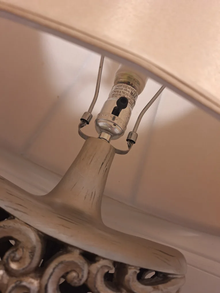 Decorative Silver Elephant Lamp from Bombay image indicator(4)