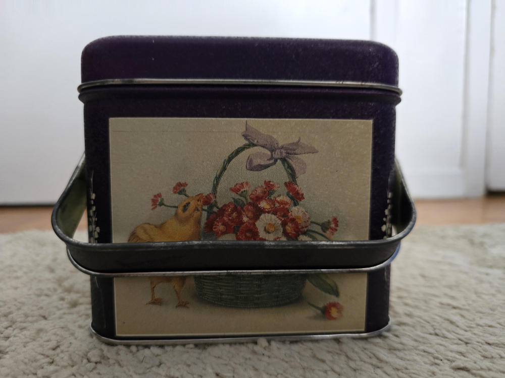 Vintage Easter Basket Tin Box - photo 2