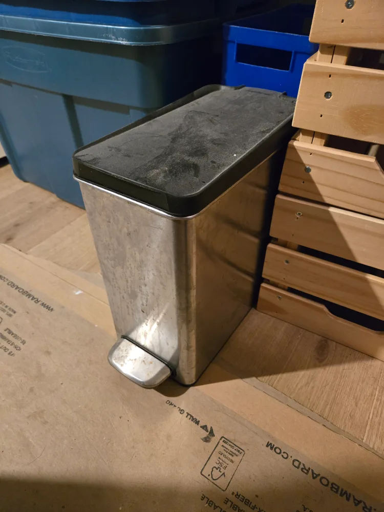 Free Stainless Steel Step Trash Can #freecycle thumbnail