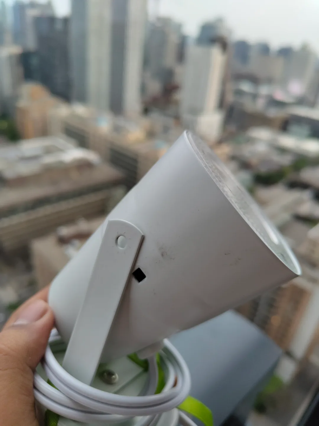 White spotlight image indicator(5)