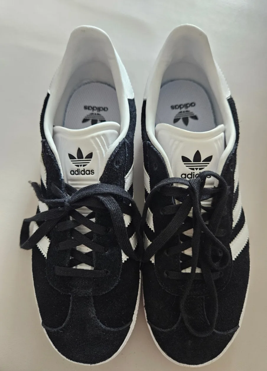 Adidas Gazelle Sneakers - Black & White image indicator(4)