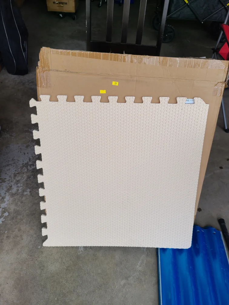 Yes4All Interlocking Exercise Mats 24x24in - NEW thumbnail