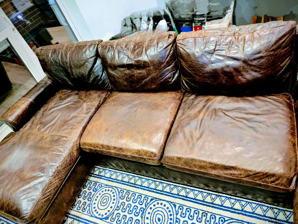 Brown Leather Sectional Sofa image indicator(3)