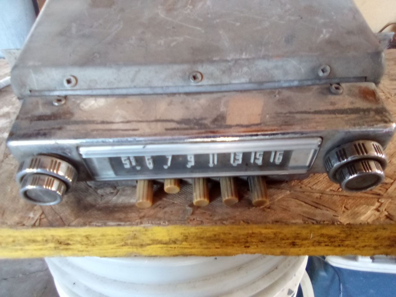 Vintage Car Radio - photo 3